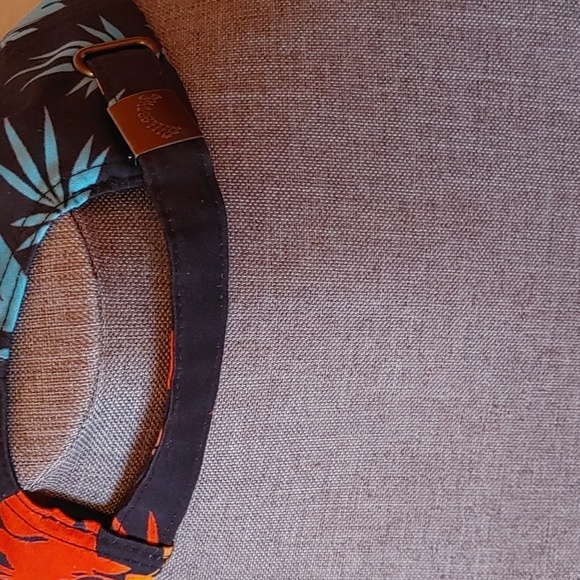 🥳Host Pick🥳COLOURFUL BILLABONG BASEBALL CAP - Picture 6 of 9